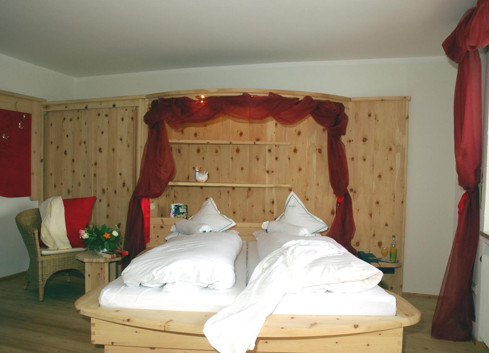 Hotel Alpenhof Bad Wörishofen Exteriör bild