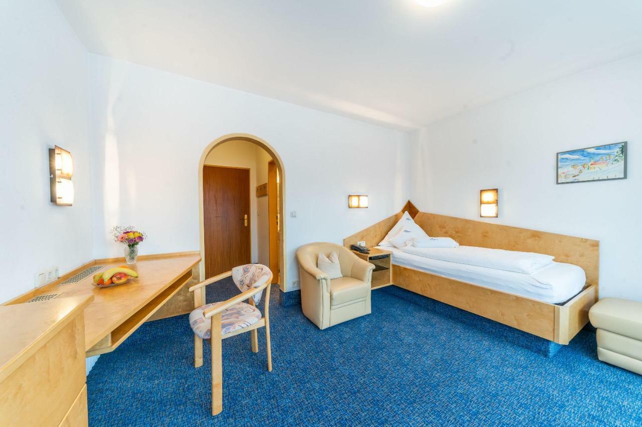 Hotel Alpenhof Bad Wörishofen Exteriör bild